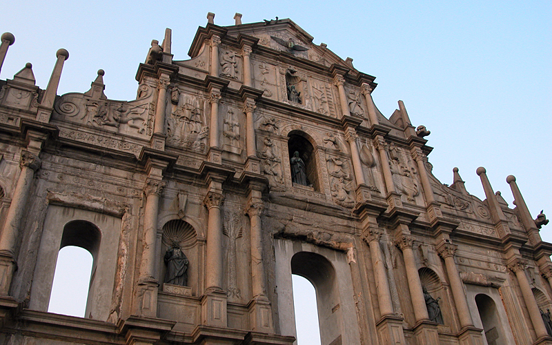 Hong Kong & Macao 2004